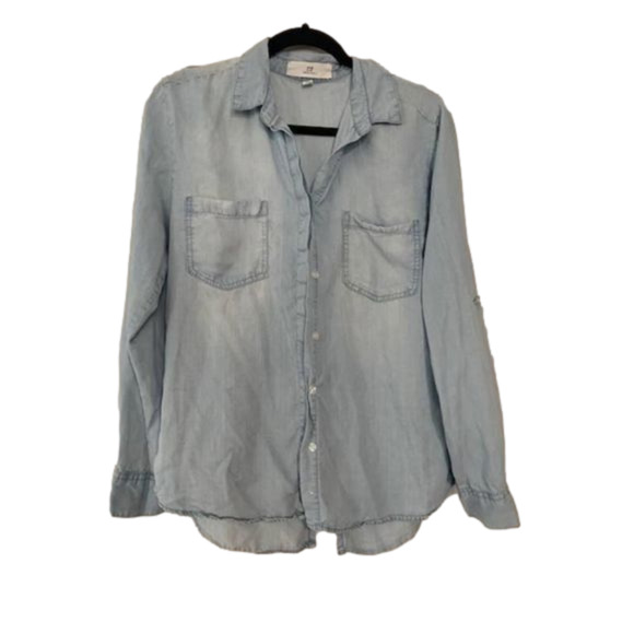 Thread & Supply Tops - 𝅺Thread and Supply Size Large Long Sleeve Light Denim Button Up Shirt